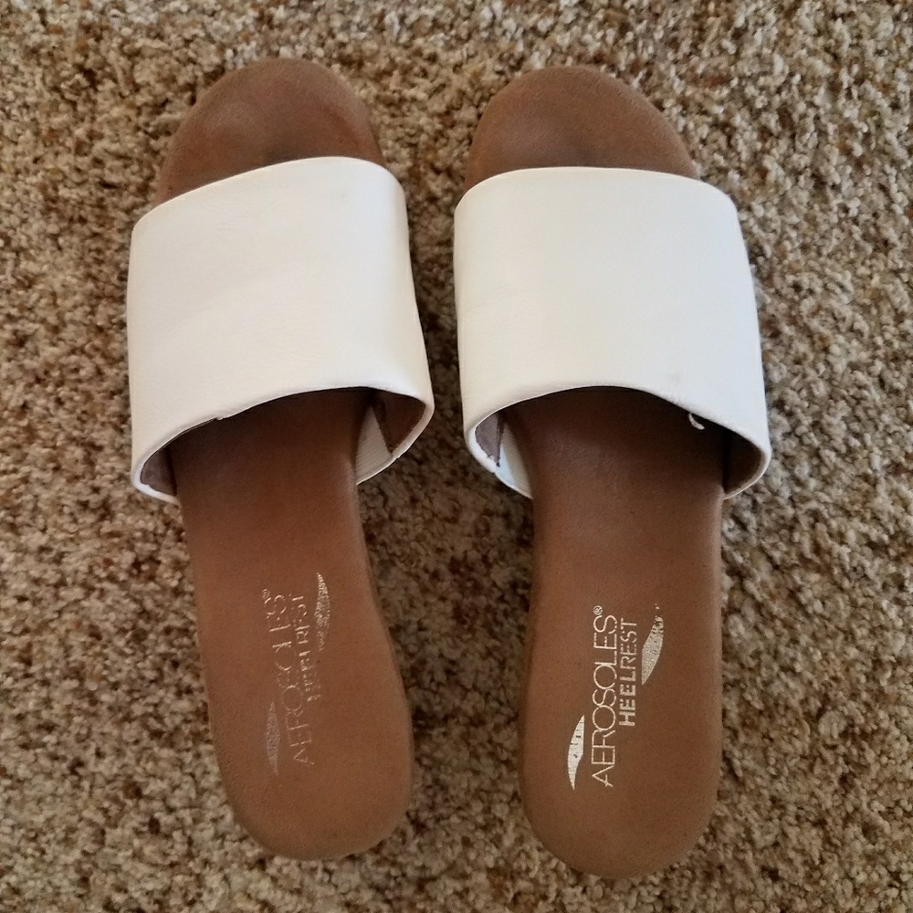 Cream shoes